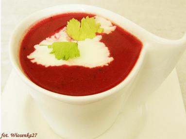 Zdjęcie - Zupa krem z czerwonych  buraków  - Przepisy kulinarne ze zdjęciami