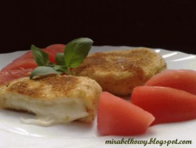 Zdjęcie - Włoskie tosty z mozzarellą - Przepisy kulinarne ze zdjęciami