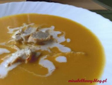Zdjęcie - Tajska zupa dyniowo-kokosowa - Przepisy kulinarne ze zdjęciami