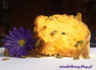 Zdjęcie - Drożdżowe ciasto dyniowe - Przepisy kulinarne ze zdjęciami