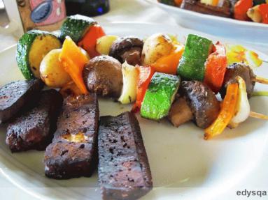 Zdjęcie - Wegański  grill  - Przepisy kulinarne ze zdjęciami