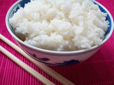 Zdjęcie - Obiad po koreańsku. Kulki mięsne i kleisty  ryż.  - Przepisy kulinarne ze zdjęciami
