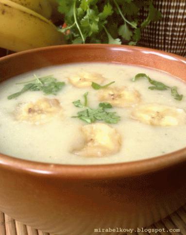 Zdjęcie - Kremowa zupa kokosowo-bananowa - Przepisy kulinarne ze zdjęciami