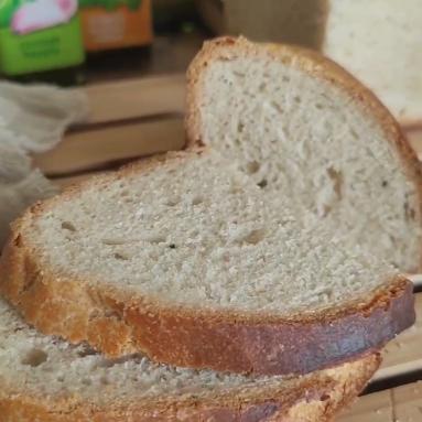 Chrupiący chleb z gara