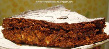 Ciasto czekoladowe z masą daktylowo-migdałową (ciasto)