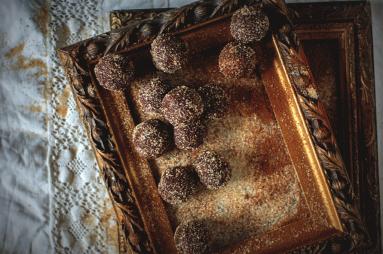 Czekoladowe trufle z nutką pomarańczy - chocolate orange truffles