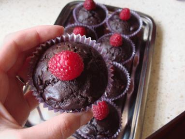 Muffinki czekoladowo-malinowe