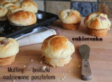 Muffiny - brioszki nadziewane pasztetem