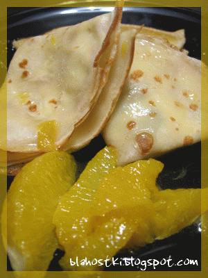 Naleśniki z ricottą i sosem pomarańczowym