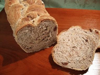 Rustykalny chleb z pieczonym czosnkiem (zaczyn)
