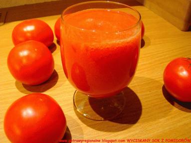 Wyciskany sok z pomidorów 