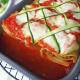 Roladki a&#8217;la lasagne z sosem pomidorowym i wstążkami cukinii