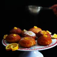Cytrynowe pączki z lemon curd
