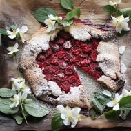 Pełnoziarniste galette z truskawkami