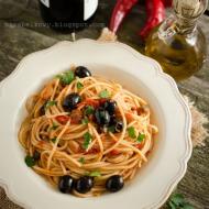 Spaghetti puttanesca