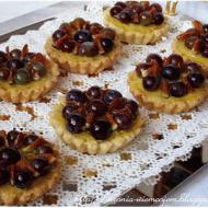 Tarteletki z winogronami i figami