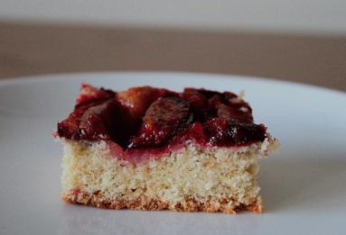 Zdjęcie - Pflaumenkuchen - jesienne ciasto  śliwkowe  - Przepisy kulinarne ze zdjęciami
