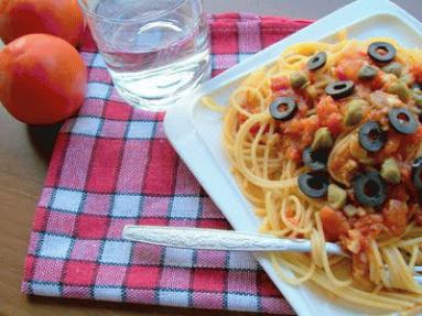 Zdjęcie - Spaghetti z  anchois  - Przepisy kulinarne ze zdjęciami