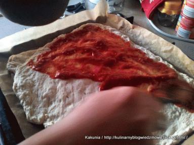 Zdjęcie - sos pomidorowy, czyli podstawowy składnik pizzy  - Przepisy kulinarne ze zdjęciami