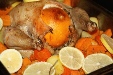 Zdjęcie - kurczak z pomarańczą - Przepisy kulinarne ze zdjęciami