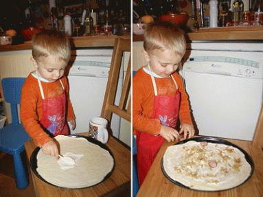 Zdjęcie - pizza wg Bartusia - relacja - Przepisy kulinarne ze zdjęciami