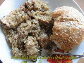 Zdjęcie - Bigos z  mięsem  - Przepisy kulinarne ze zdjęciami