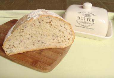 Zdjęcie -  &#65279; Pełnoziarnisty chleb  maślany  - Przepisy kulinarne ze zdjęciami