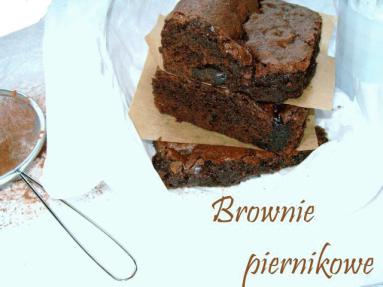 Zdjęcie - Piernikowe brownie z jabłkiem, suszonymi śliwkami i aceto  balsamico  - Przepisy kulinarne ze zdjęciami