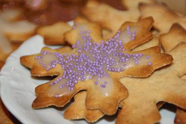 Zdjęcie - świąteczne pierniczki - Przepisy kulinarne ze zdjęciami