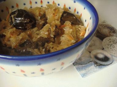 Zdjęcie - Wigilijna kapusta z grzybami  - Przepisy kulinarne ze zdjęciami