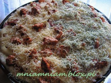 Zdjęcie - Pizza 4  sery  - Przepisy kulinarne ze zdjęciami