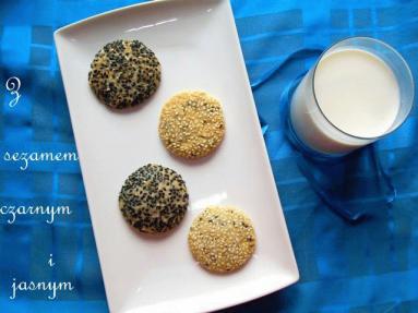 Zdjęcie - Sezamowe ciasteczka  szczęścia  - Przepisy kulinarne ze zdjęciami
