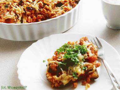 Zdjęcie - Zapiekanka z ryżem i  warzywami  - Przepisy kulinarne ze zdjęciami
