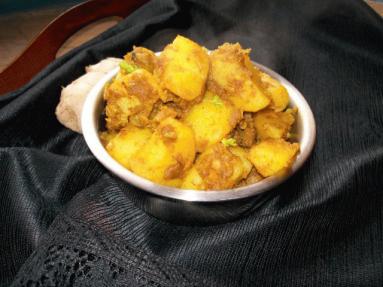 Zdjęcie - Ziemniaczane  curry  - Przepisy kulinarne ze zdjęciami