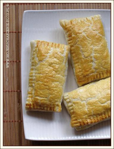 Zdjęcie - Francuskie pakieciki ze szpinakiem i ricottą  - Przepisy kulinarne ze zdjęciami