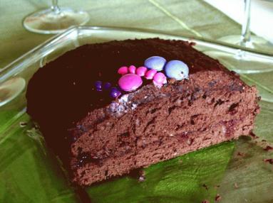 Zdjęcie - Eleganckie ciasto  czekoladowe  - Przepisy kulinarne ze zdjęciami