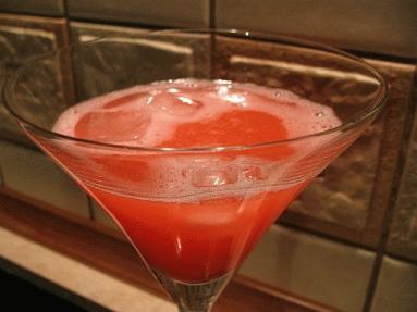 Zdjęcie - Drinki z ginem - Przepisy kulinarne ze zdjęciami