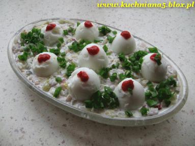 Zdjęcie - Jajka w sosie tatarskim  - Przepisy kulinarne ze zdjęciami