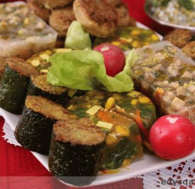 Zdjęcie - Wegan święta oraz pieczarki nadziewane  tofucznicą  - Przepisy kulinarne ze zdjęciami