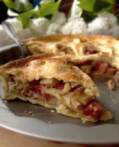 Zdjęcie - Rhubarb pie - ciasto z rabarbarem :) - Przepisy kulinarne ze zdjęciami