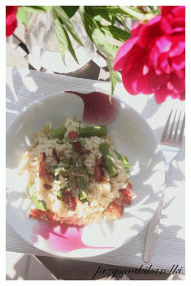 Zdjęcie - Risotto ze szparagami - Przepisy kulinarne ze zdjęciami