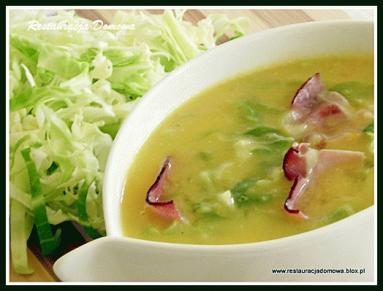 Zdjęcie - Kremowa zupa z młodą kapustą  - Przepisy kulinarne ze zdjęciami