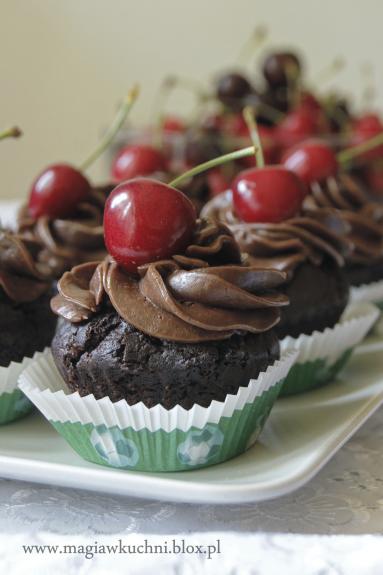 Zdjęcie - Muffiny mocno czekoladowe  - Przepisy kulinarne ze zdjęciami
