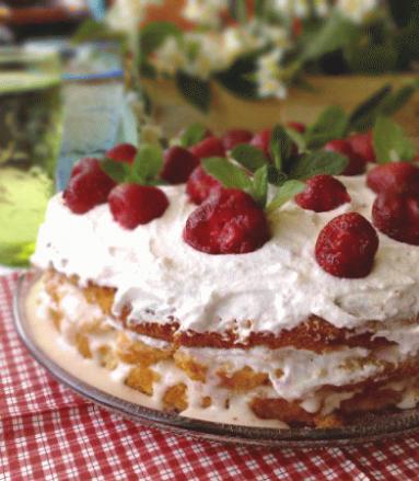 Zdjęcie - Szwedzki letni tort - Przepisy kulinarne ze zdjęciami