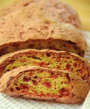 Zdjęcie - Chleb buraczany - Przepisy kulinarne ze zdjęciami