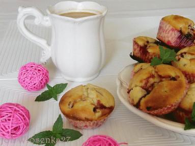 Zdjęcie - Cytrynowe muffinki z  malinami - Przepisy kulinarne ze zdjęciami