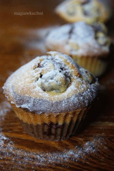 Zdjęcie - Muffiny kawowo - wiśniowe - Przepisy kulinarne ze zdjęciami