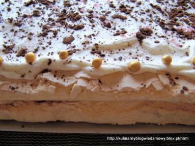 Zdjęcie - tort bezowy - Przepisy kulinarne ze zdjęciami
