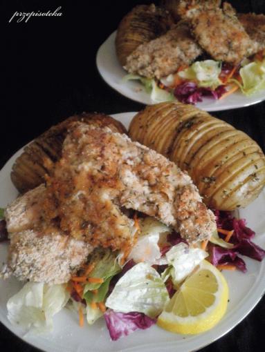 Zdjęcie - Kurczak worcester i ziemniaki hasselback - Przepisy kulinarne ze zdjęciami