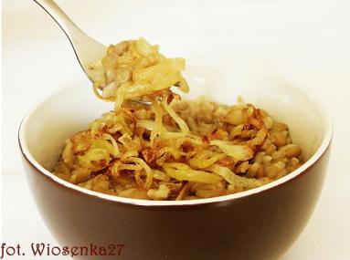 Zdjęcie - Ryż z soczewicą i karmelizowaną  cebulą - Przepisy kulinarne ze zdjęciami